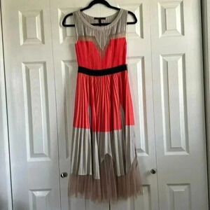BCBG Lucea Dress size 0